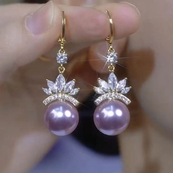 Elegant Purple Rhinestone Pearl Necklace for Women, Lightweight Luxury Fashion Accessory, Perfect for Sweaters, Also Available as Matching Earrings.