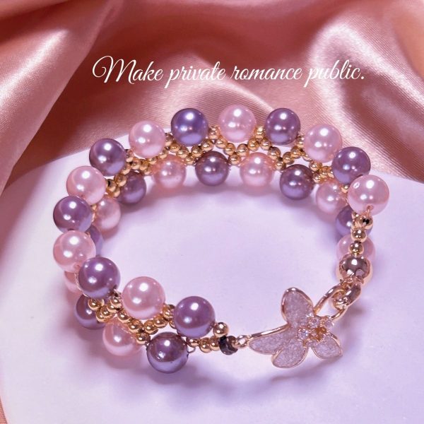 Elegant Light Luxury Fresh Bead Bracelet for Women, Four-Leaf Clover Design, Cute and Charming, Ideal for Girls, Students, and as a Gift for Best Friends